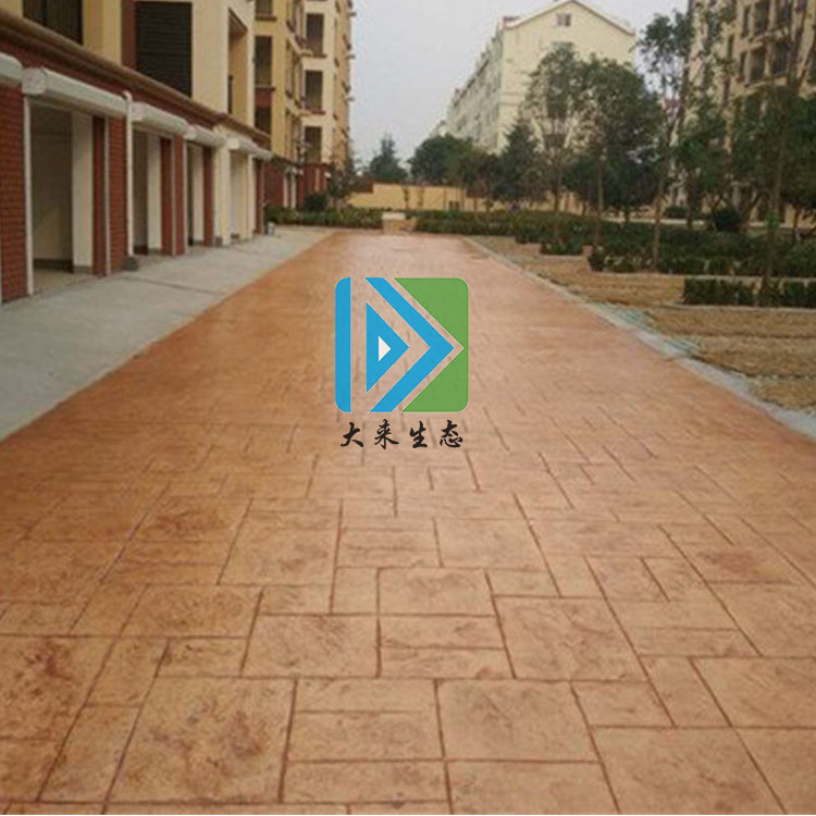 水泥压花地坪的施工工艺 水泥压花地坪的施工工艺