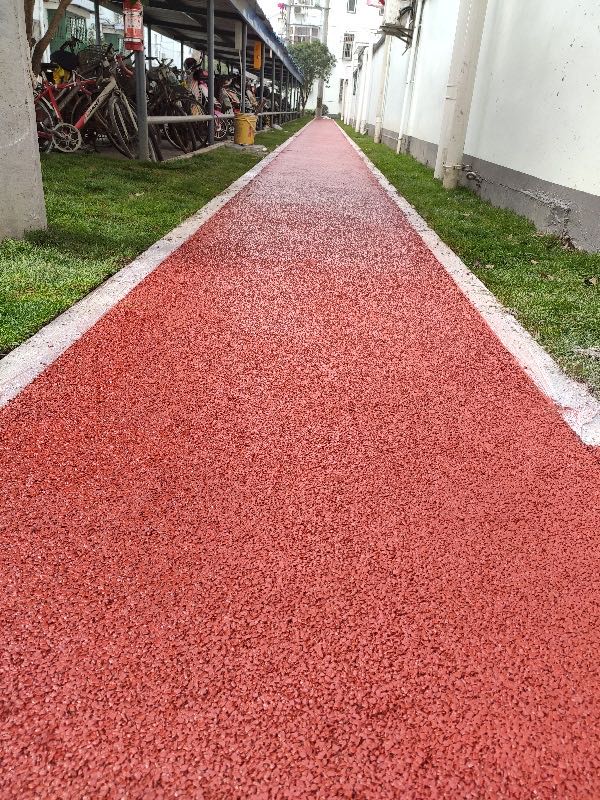 解决透水混凝土膨胀及开裂