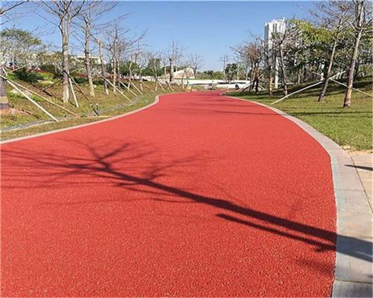 强固透水混凝土双丙聚氨酯密封处理